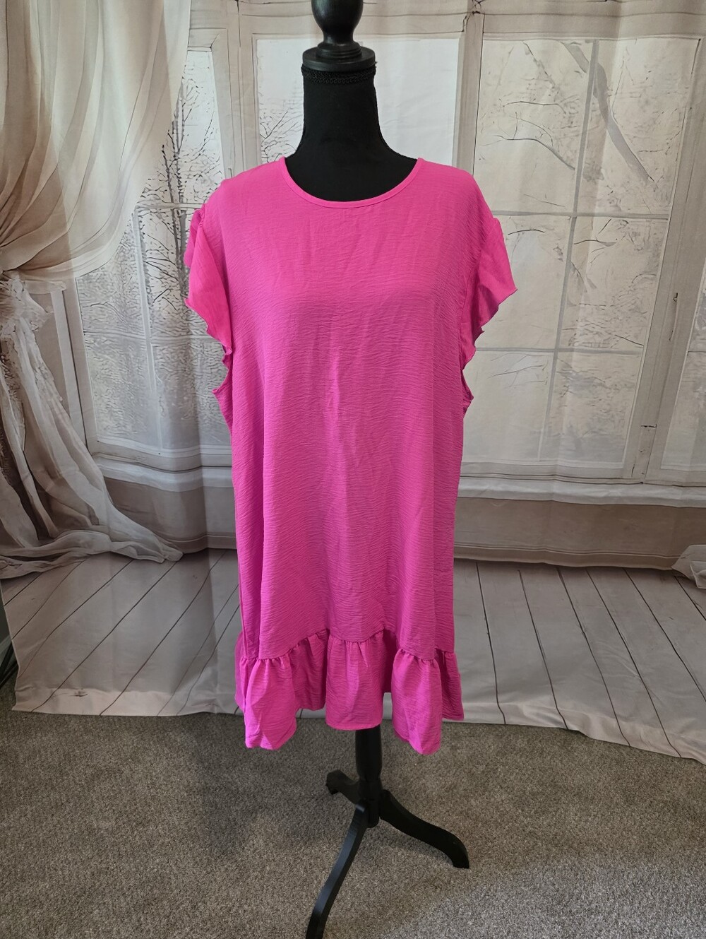 Kohl's Hot Pink Ruffle Hem Shift Dress
